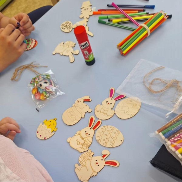 Tvorivé veľkonočné dielne v Našej škole.