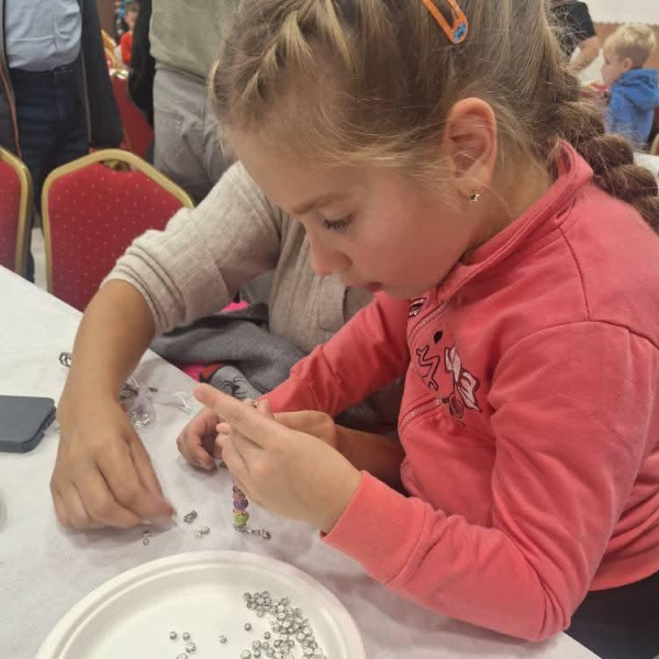 Tvorivé dielne a program pre starých rodičov 