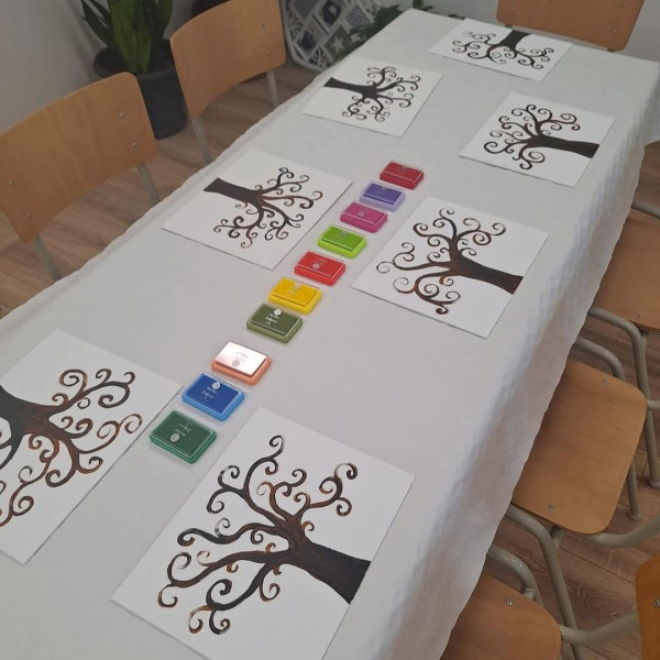 Rodina a jej podstata - výroba stromu života 